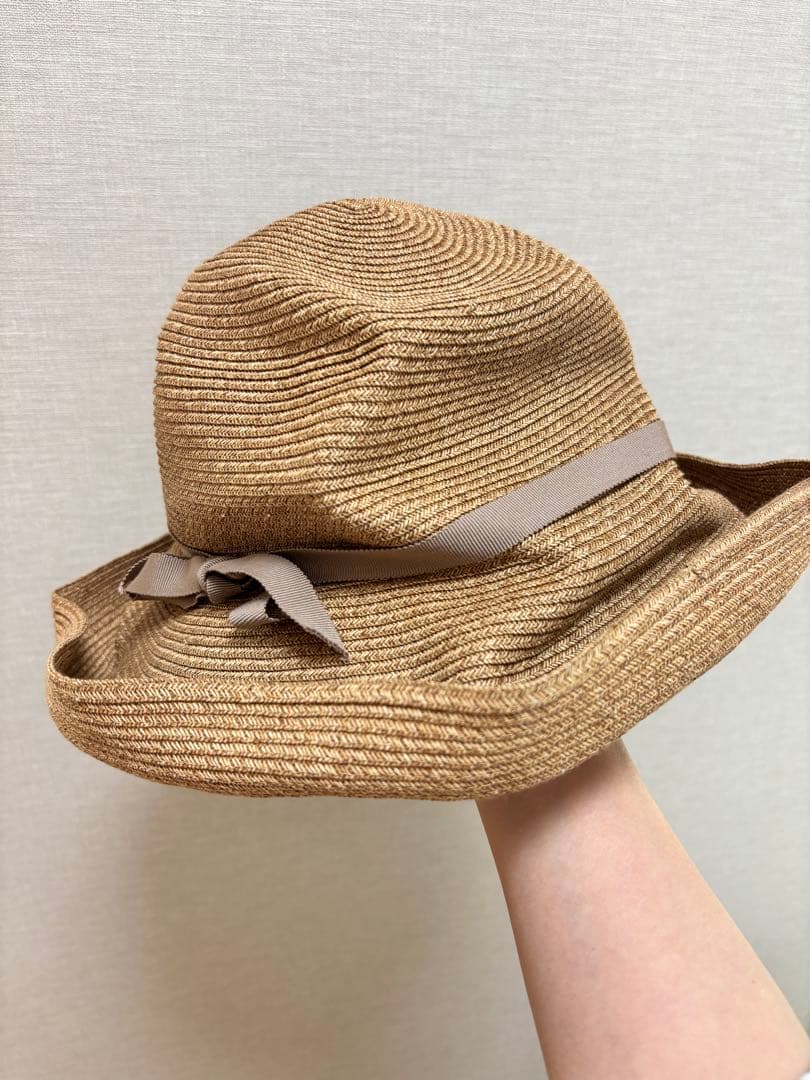 mature ha. ベージュ 麦わら帽子　箱付き