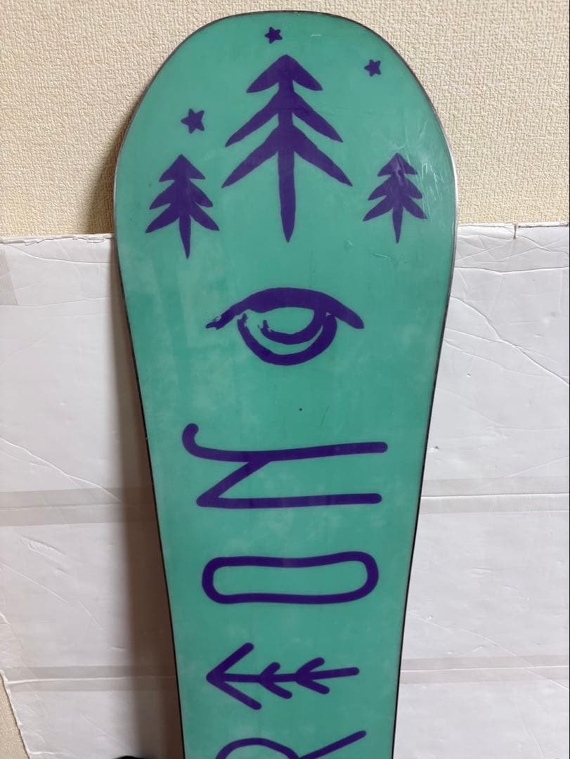 Burton Deja Vu 138 Flying V スノーボード　バートン