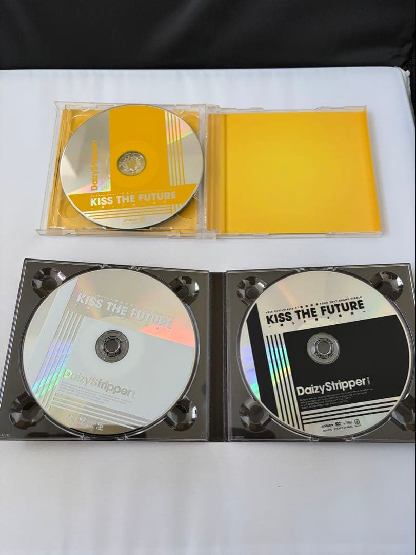 DaizyStripper KISS THE FUTURE 完全生産限定CD