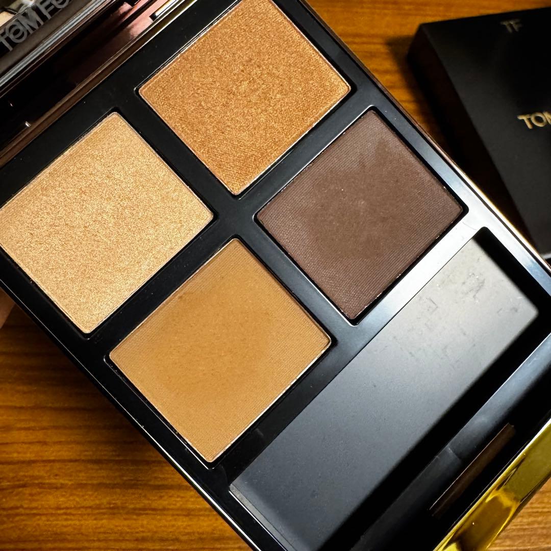 TOM FORD BEAUTY アイカラークォード 28 ドゥ ラ クレーム