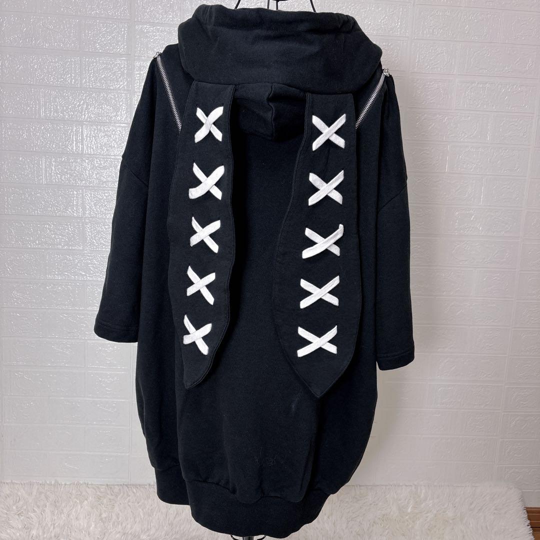 美品 ✨ REFLEM パーカー うさ耳 肩あき 半袖 ジップアップ 黒 地雷系
