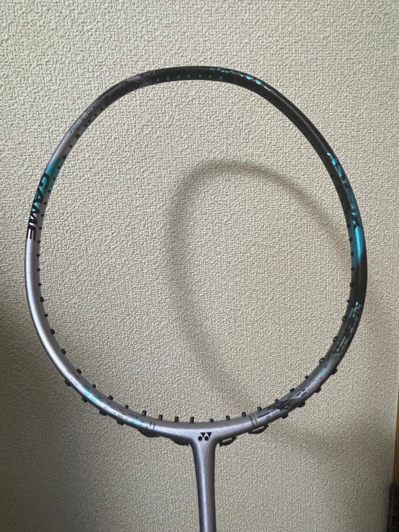 【美品】YONEX ASTROX 88S GAME バドミントンラケット