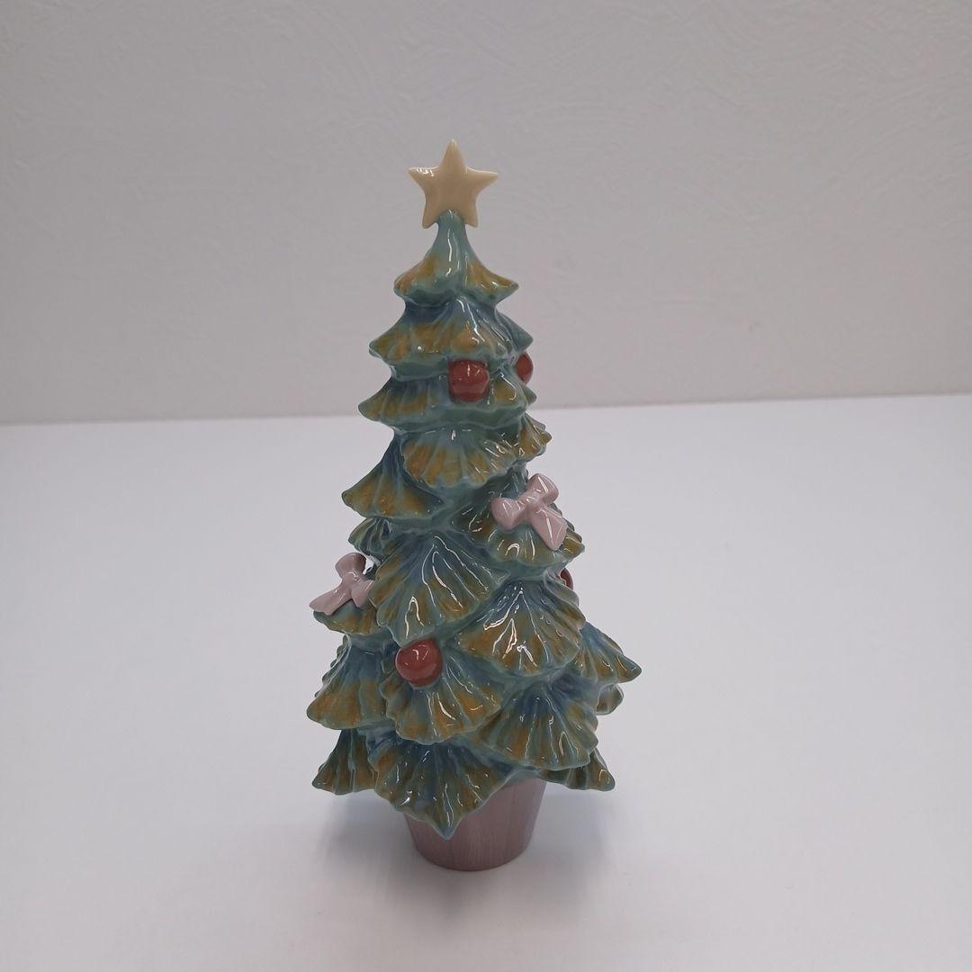 新品　LLADRÓ ポーセリン製クリスマスツリー 約10cm