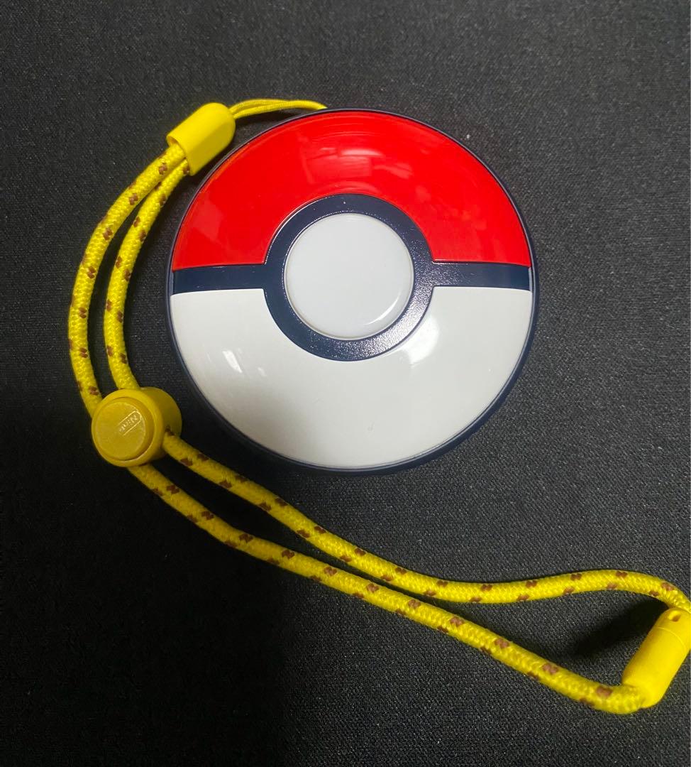 Pokemon GO Plus ＋ ポケモンGOプラスプラス　おまけ 入れ物付き