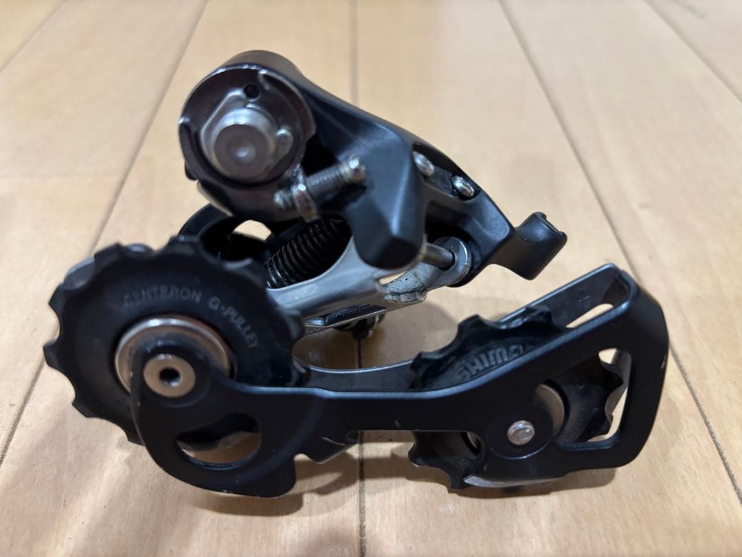 Shimano 105 (FD5700)シフター　ディレイラーセット