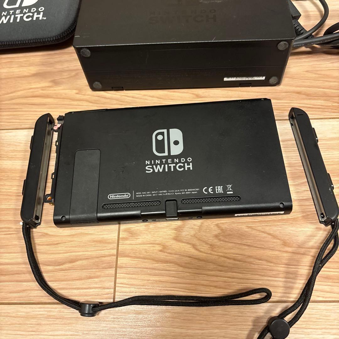 ジャンクNintendo Switch 本体 ケース
