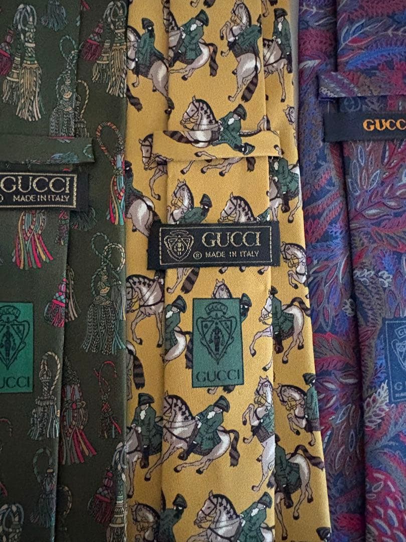 【GUCCIグッチ】ネクタイ　4本セット