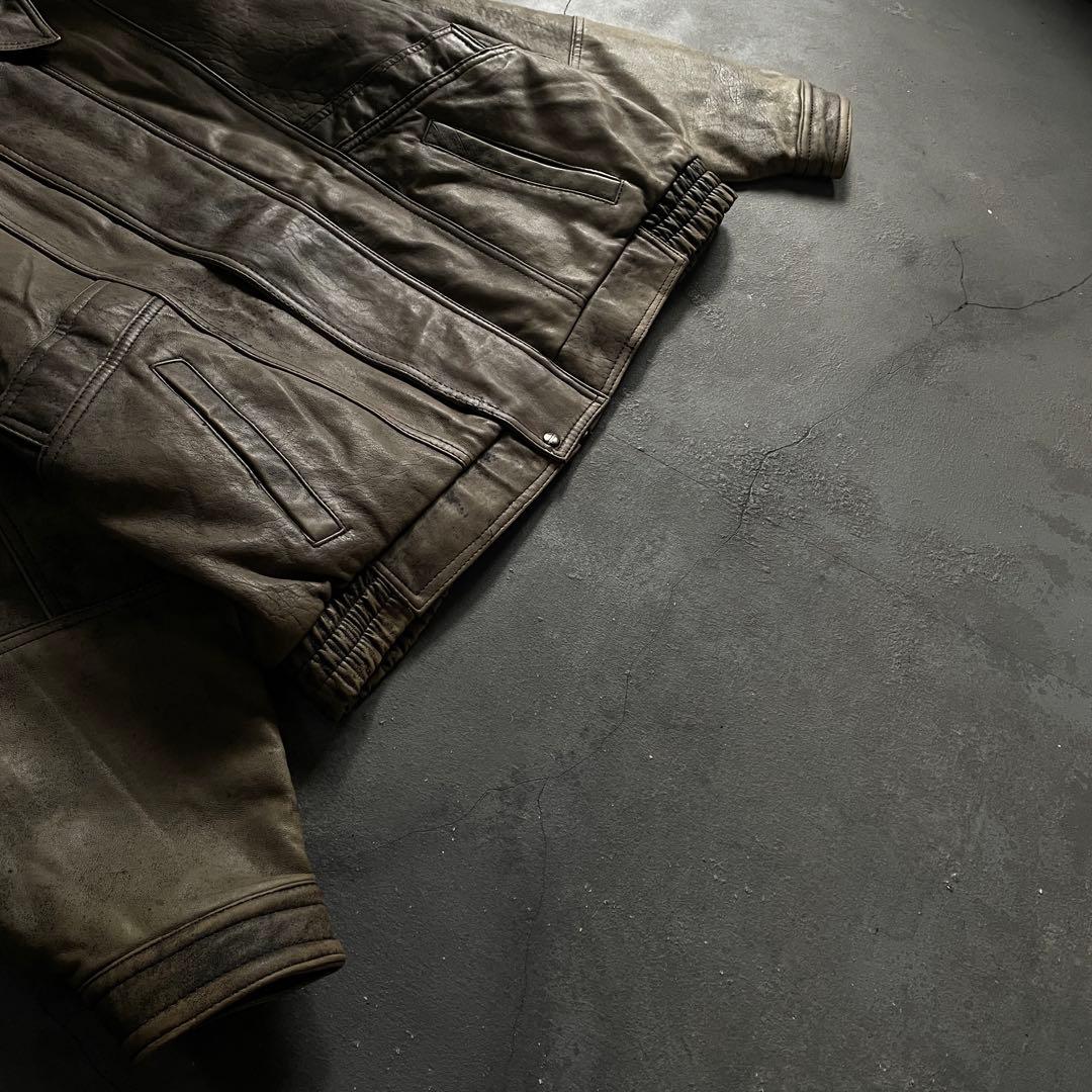 type A-2 rare“本革”gray “短丈“bomber jacket