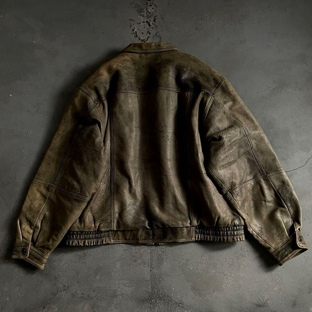 type A-2 rare“本革”gray “短丈“bomber jacket