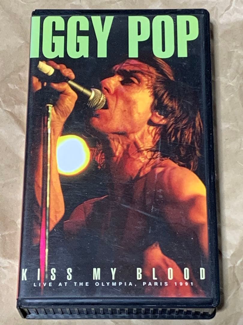 イギー・ポップ~キス・マイ・ブラッド~ [VHS] IGGY POP KISS