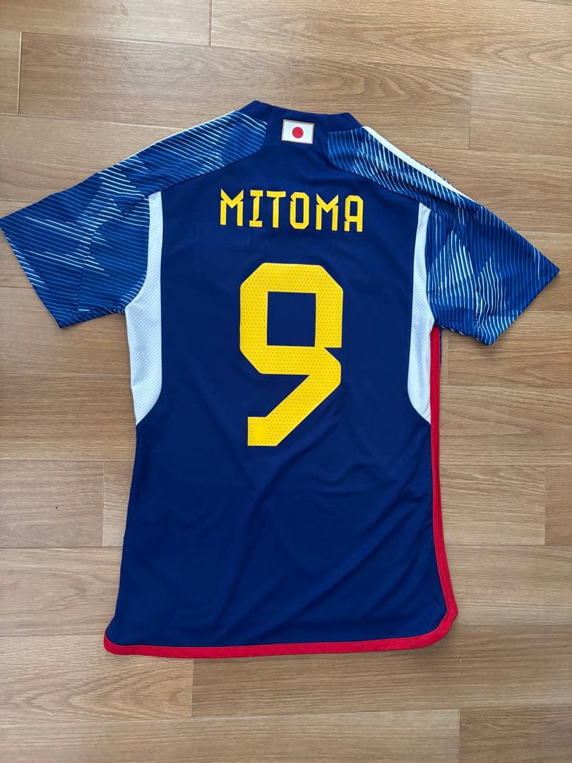 サッカー　日本代表　三笘薫　ユニフォーム