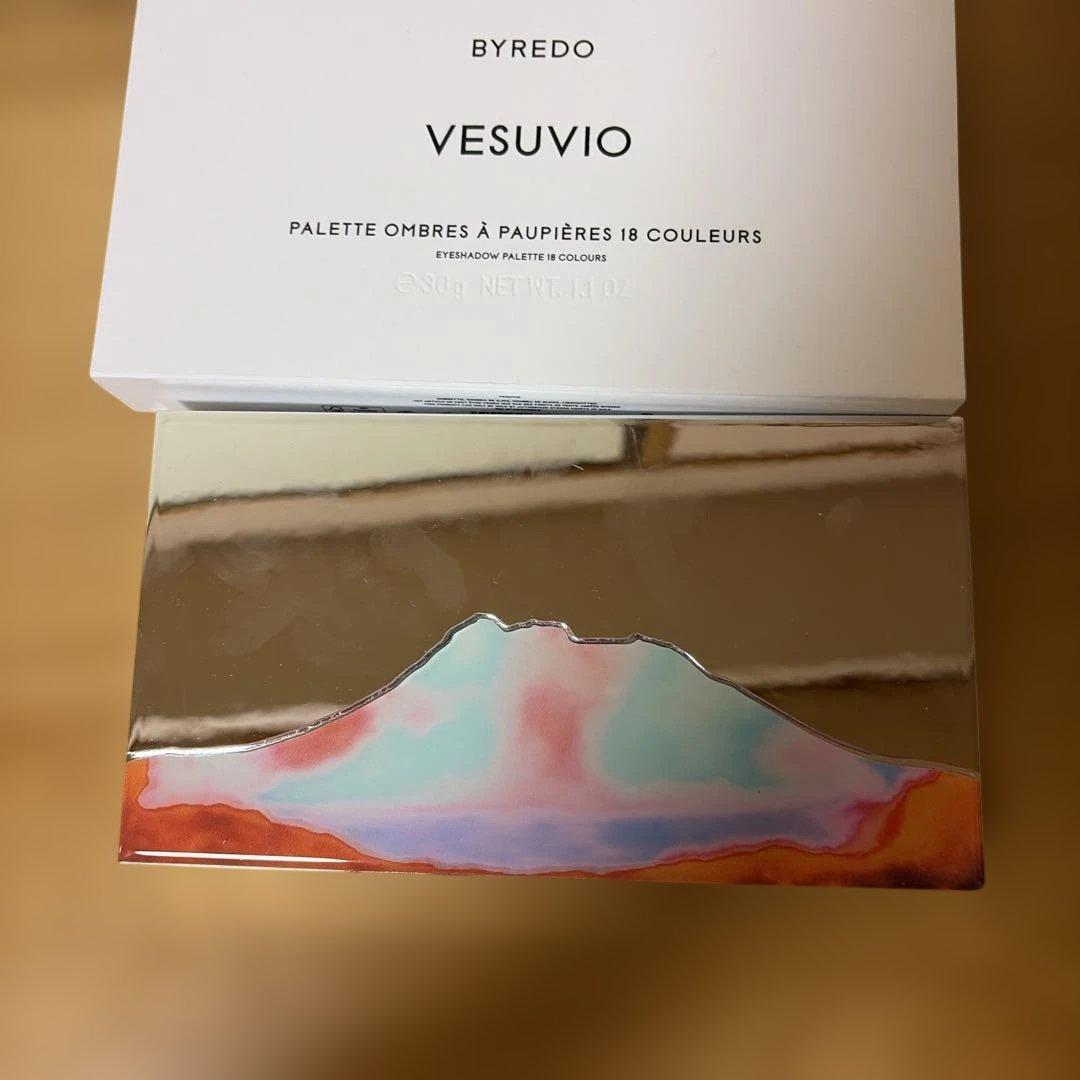 BEREDO アイシャドウパレット　VESUVIO ヴェスヴィオ