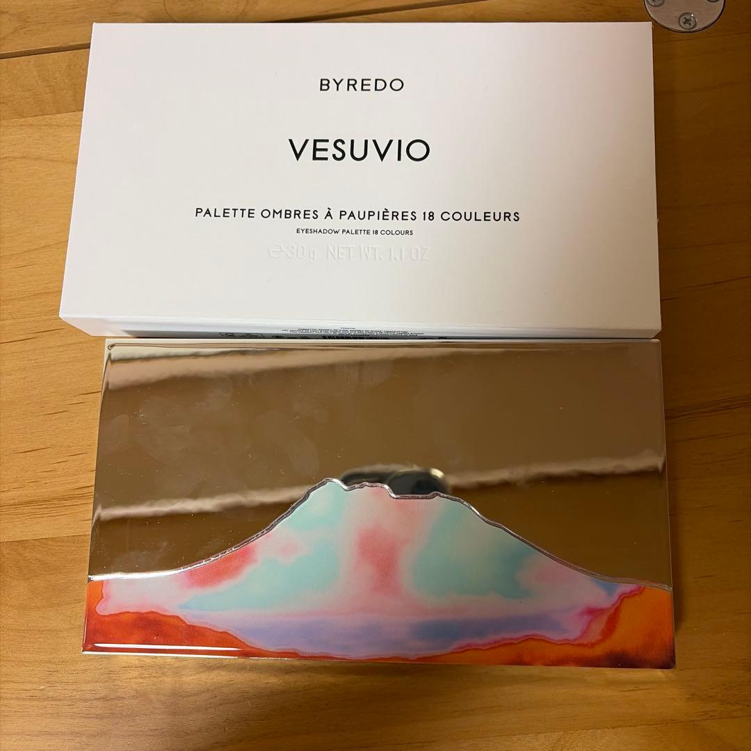 BEREDO アイシャドウパレット　VESUVIO ヴェスヴィオ