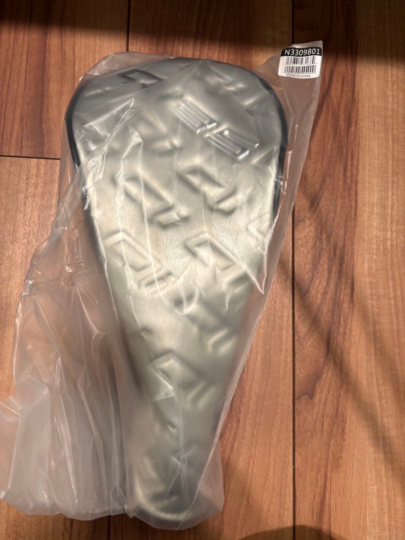 テーラーメイド Qi35LSヘッドのみ　ドライバー　9° ヘッドカバー付き