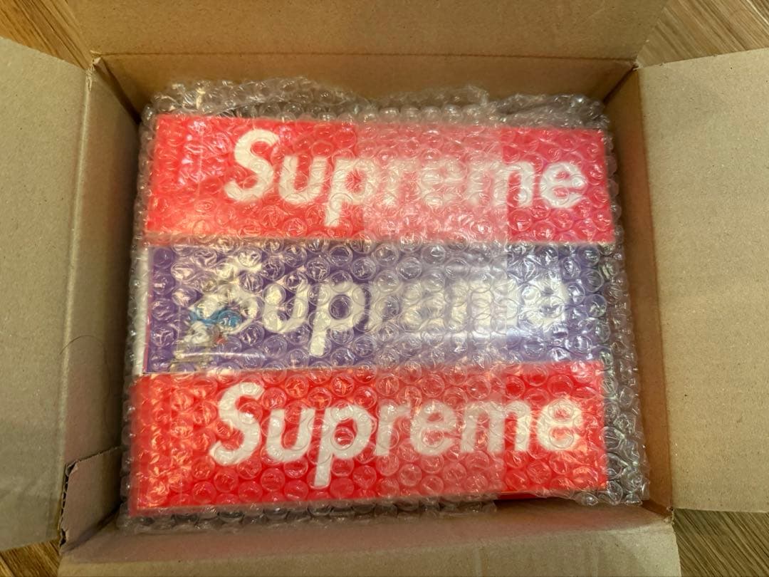 Supreme ステッカー まとめ売り（Tiffany, Burberry他）