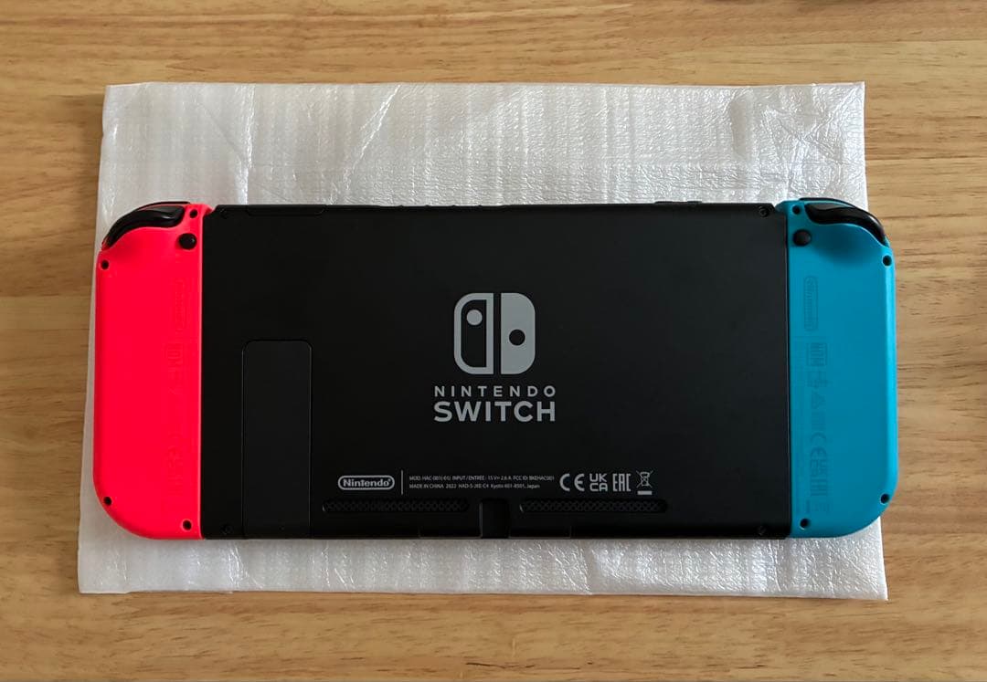 Nintendo Switch 本体(バッテリー強化版)＋ケース