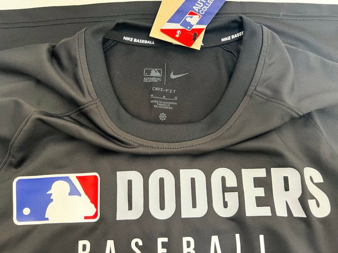 ドジャース 選手着用モデル プレゲームTシャツ サイズM ブラック MLB正規品