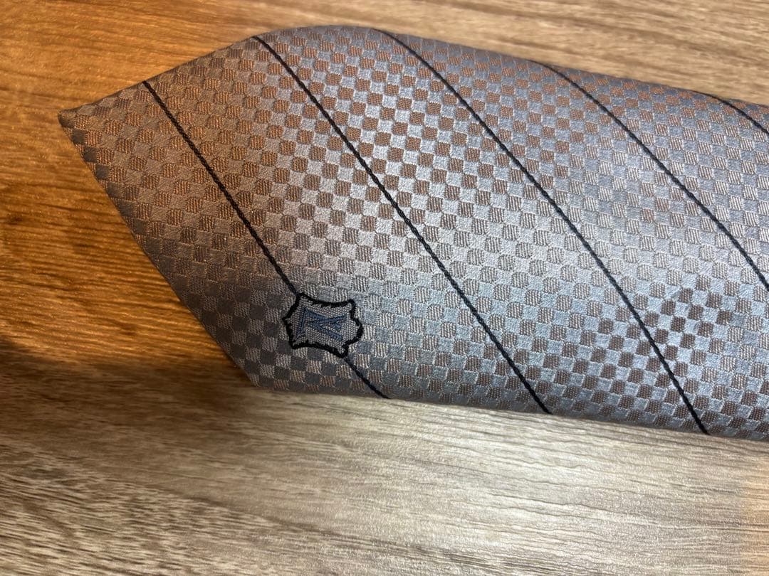 LOUIS VUITTON シルクネクタイ チェック柄