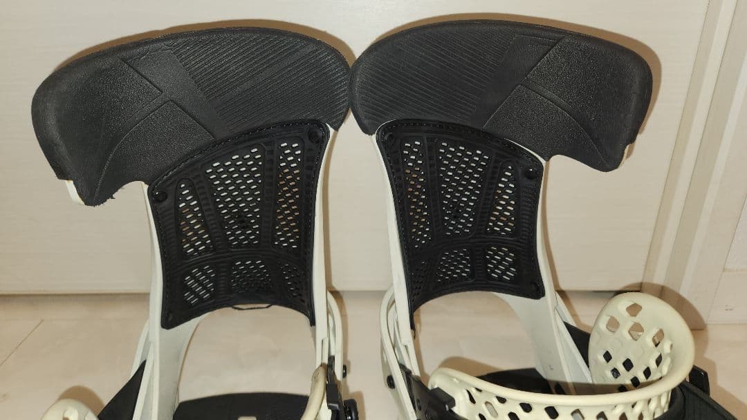 美品BURTONマラビータLビンディングバートンmalavitaリフレックス