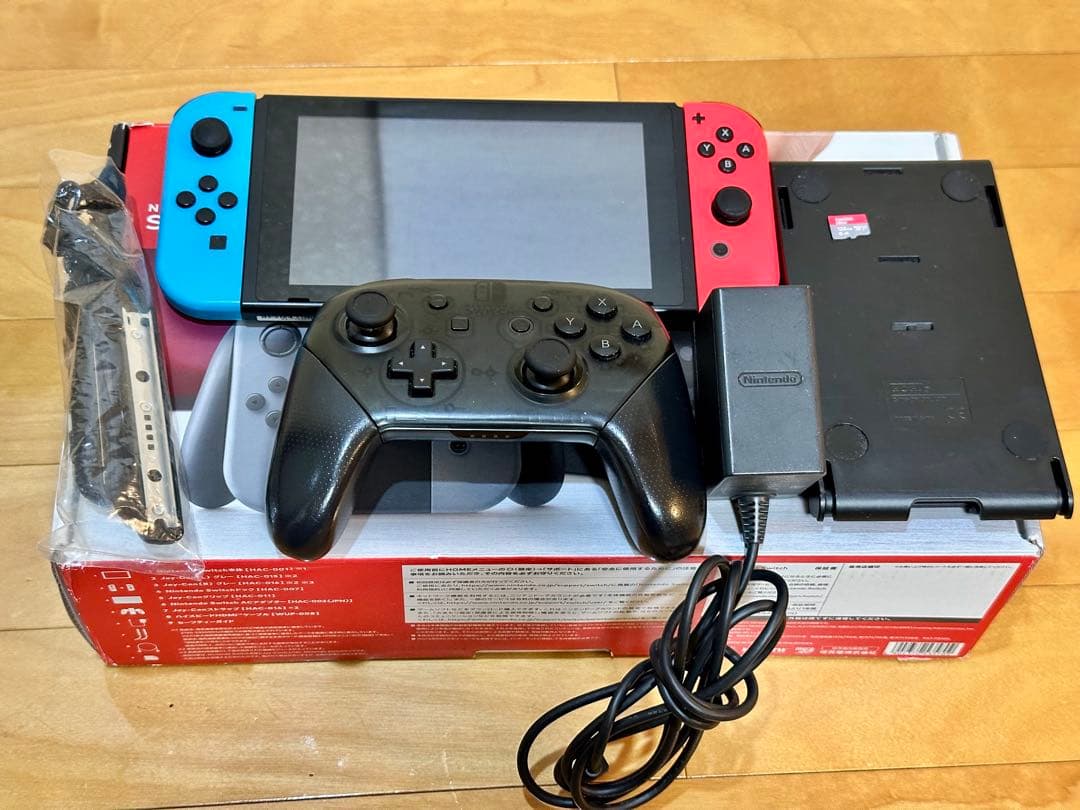 Nintendo Switch 本体 赤/青 プロコン付き