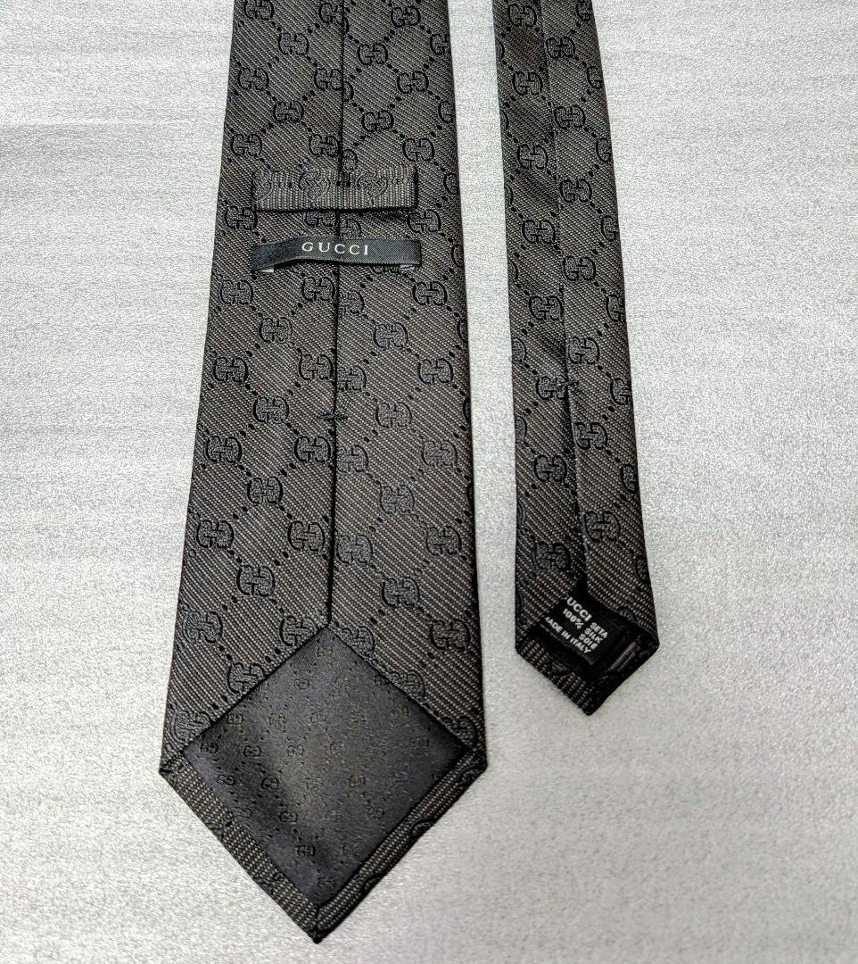 GUCCI ブラック シルク ネクタイ