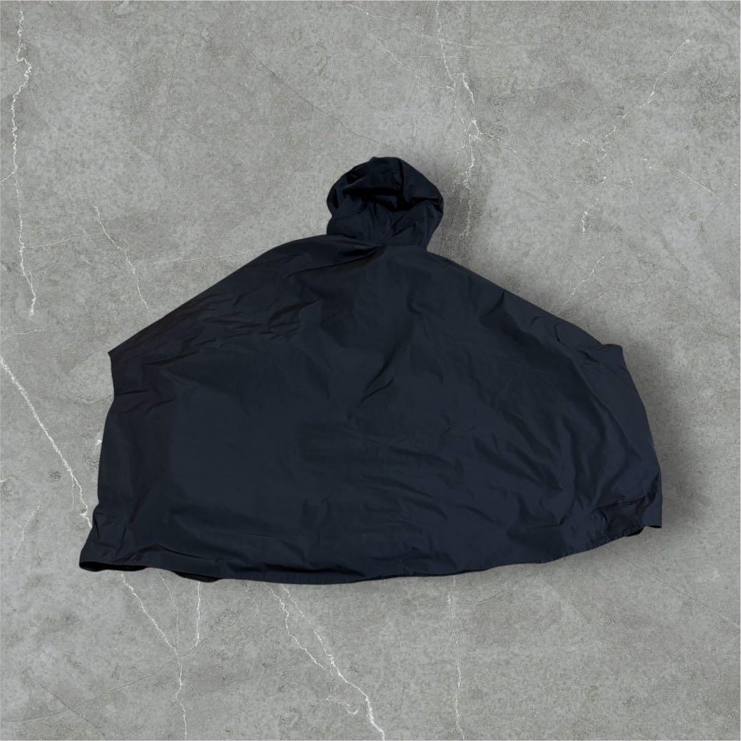 【J18】LONGCHAMP × D’HEYGERE レインポンチョ　ブラック