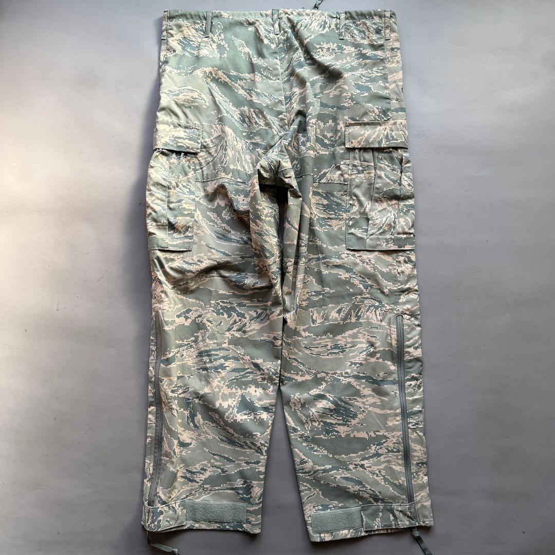 00s USAF 米軍 APECSゴアテックスパンツ タイガーデジタルカモ 古着