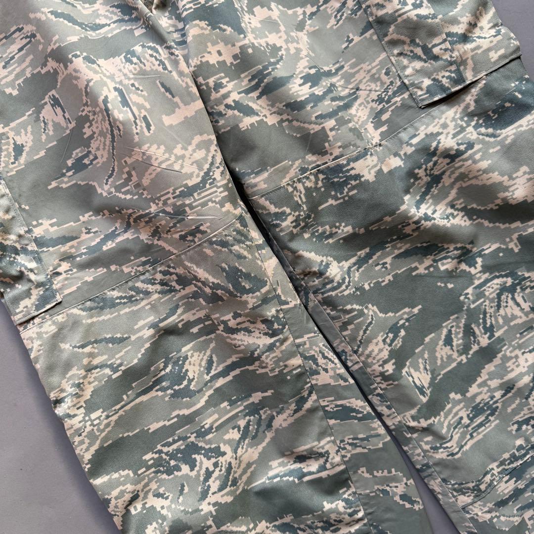 00s USAF 米軍 APECSゴアテックスパンツ タイガーデジタルカモ 古着