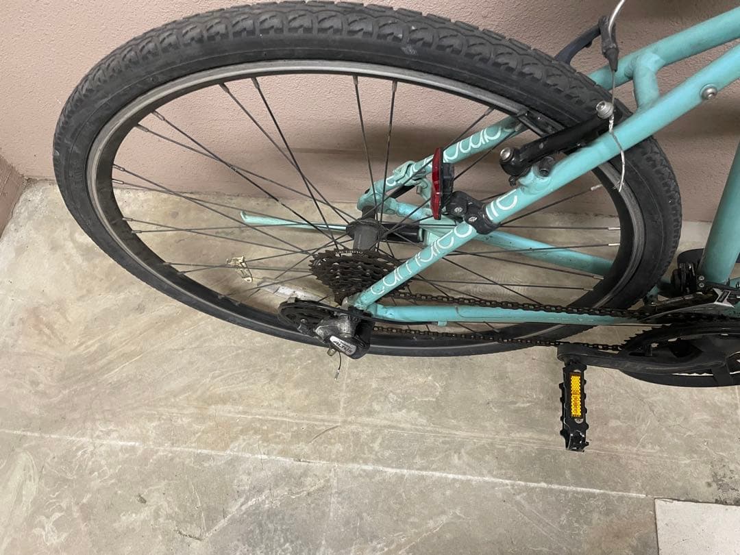 メンテ済み美品　bianchiビアンキ クロスバイク カメレオンテ　サイズ52