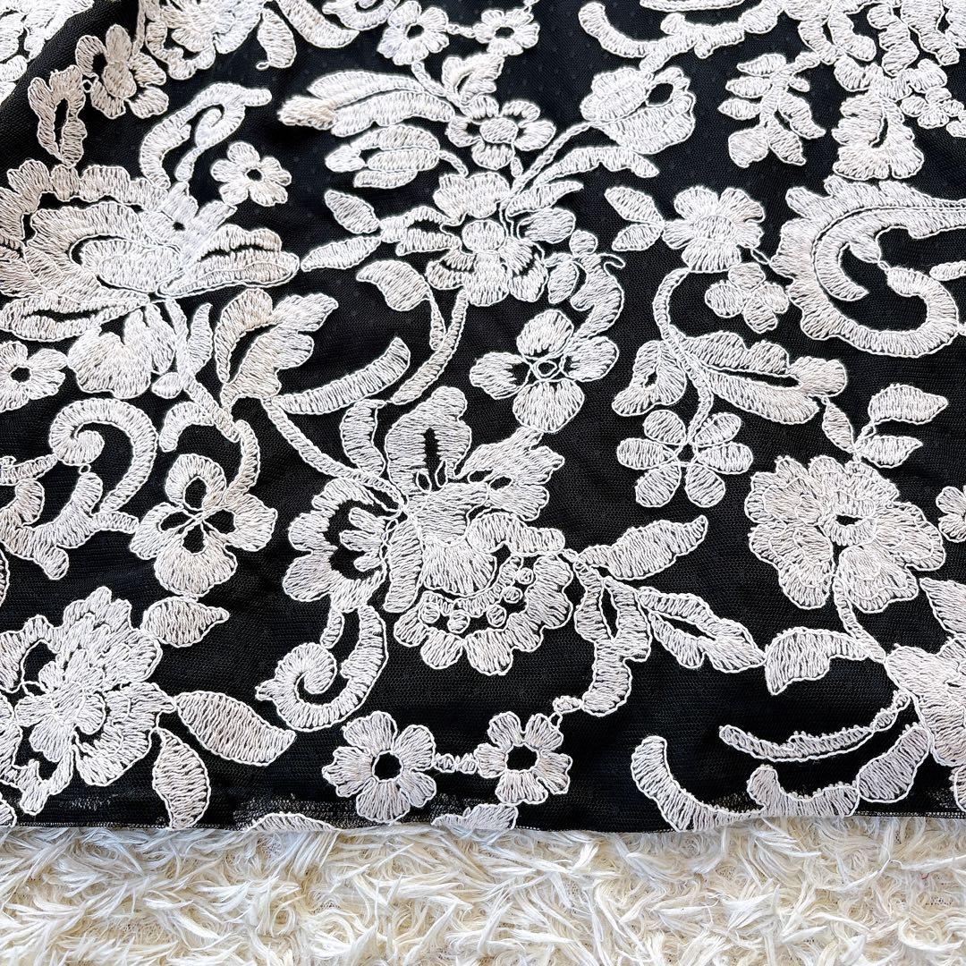 クリ済✨美品✨レリアン 花柄ワンピース 大きいサイズ17+ 刺繍 レース 白×黒