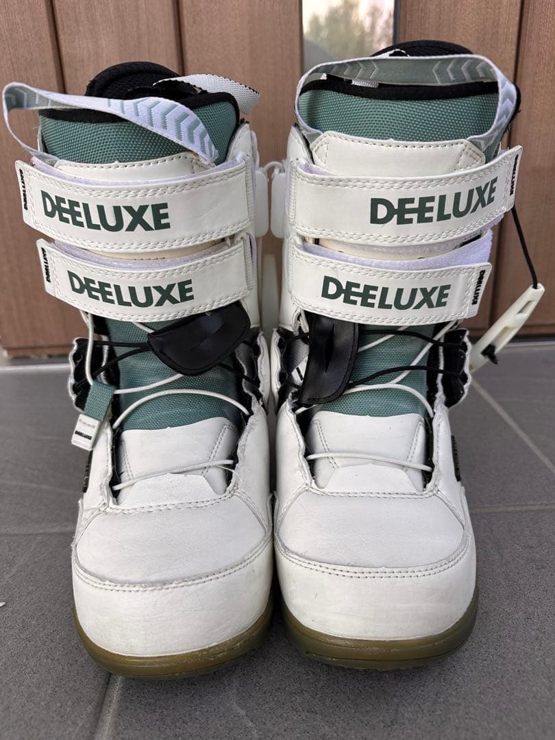 DEELUXE スノーボードブーツ 女性用 ホワイト