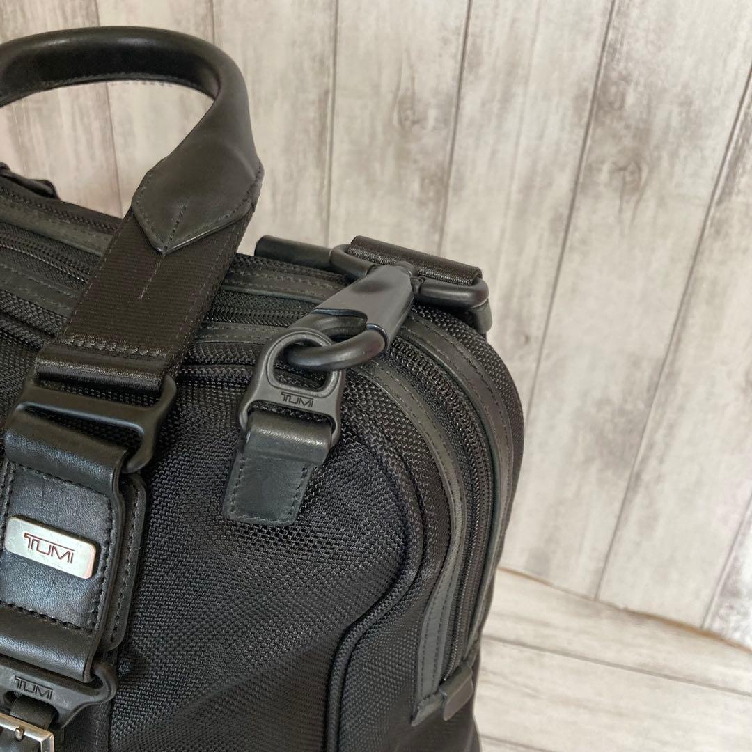 TUMI トゥミ　トートバッグ ショルダーバッグ　PCタブレットケース付き