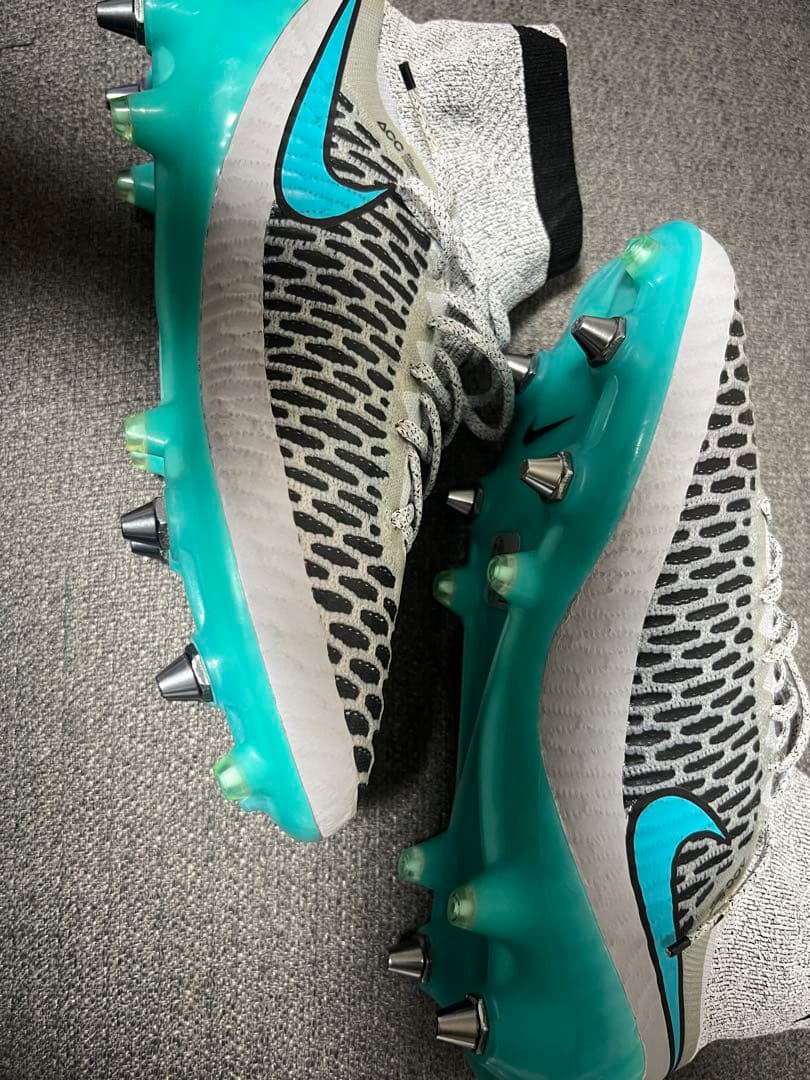 Nike サッカーシューズ スパイク ACCテクノロジー ハイカット グレー/青