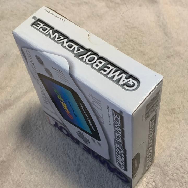 ゲームボーイアドバンス　新品　海外　英語版　本体　ニンテンドー　ヴィンテージ