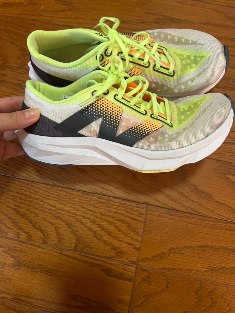 スパイク・シューズ NEW BALANCE FuelCell Pvlse v1
