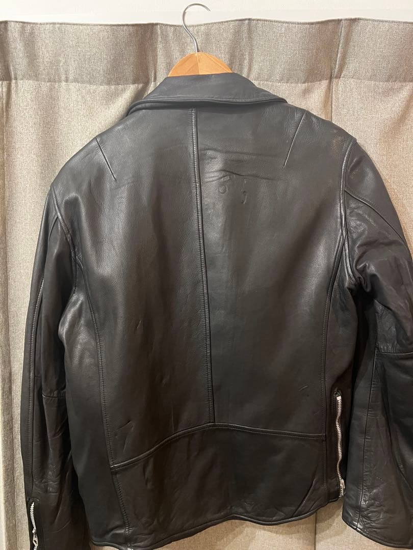 AVONTADE ブラックレザーライダージャケット