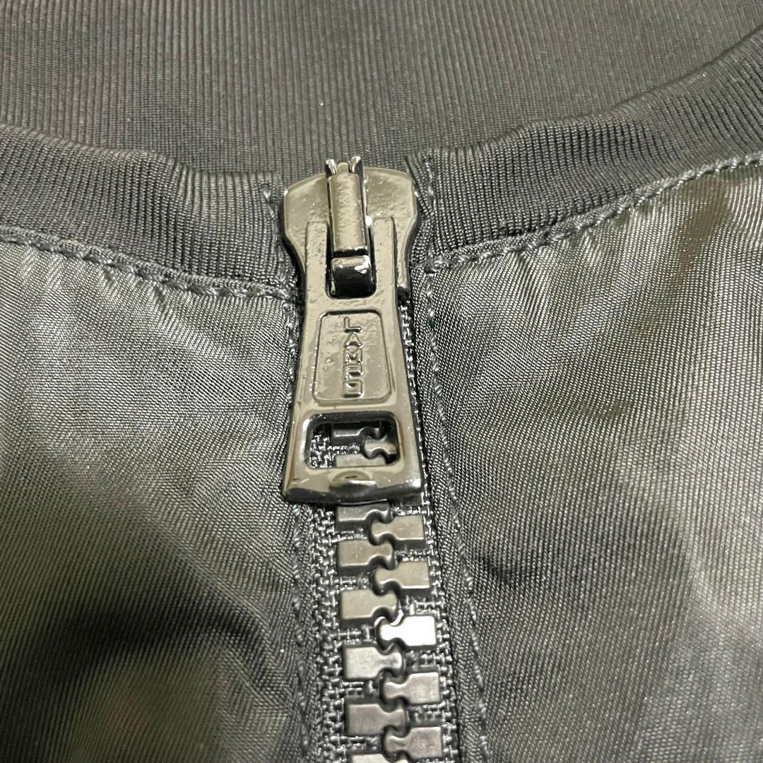【美品】 PRADA ベスト ジレ トップス ジップ ファスナー イタリア製 黒