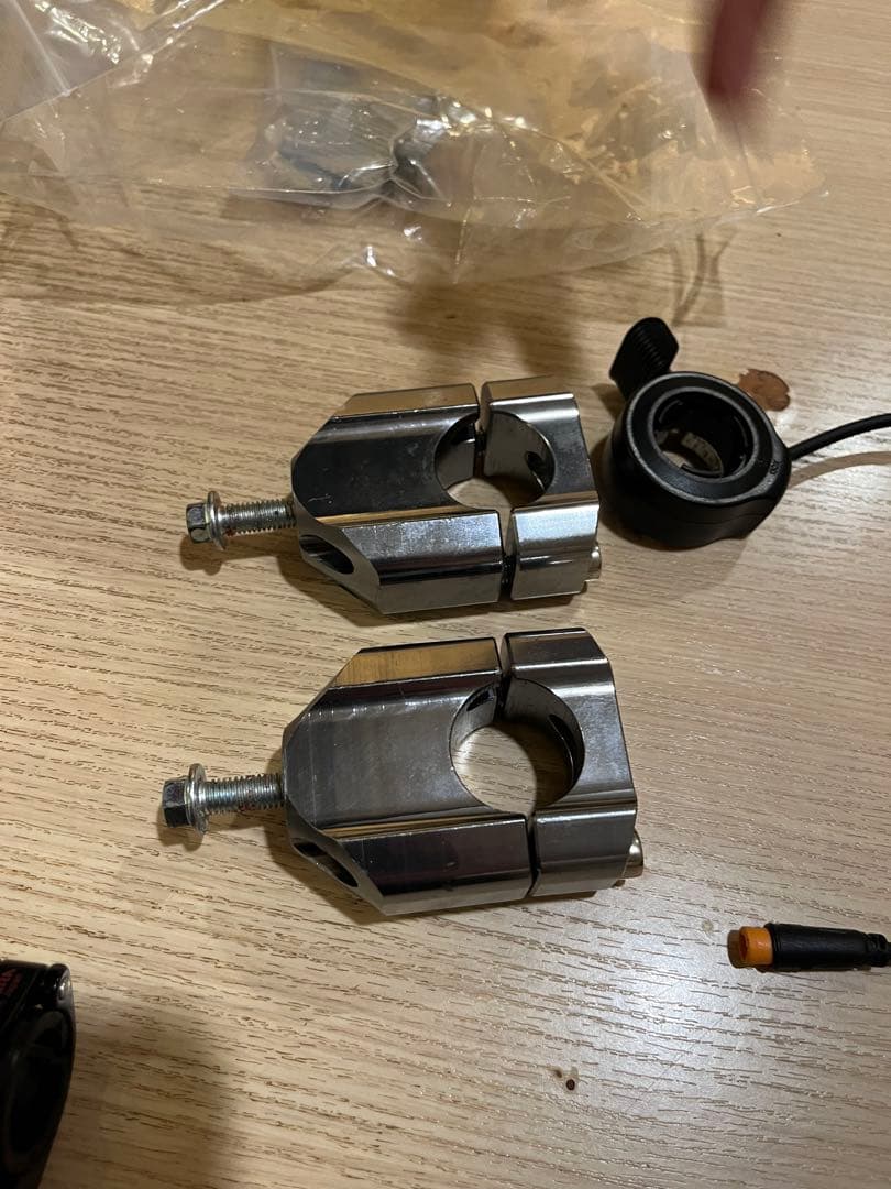 FLOWバイク 純正パーツまとめ売り 規制前スロットル付