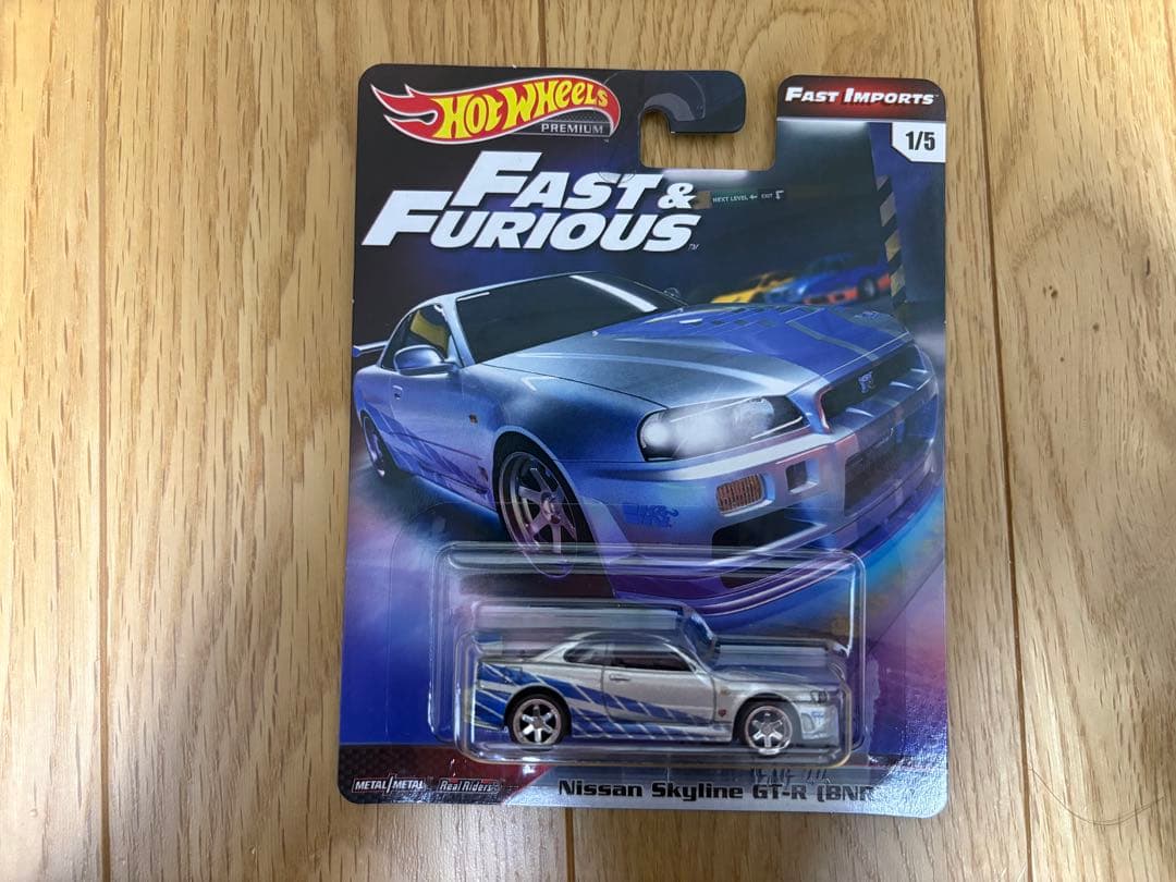 【最終値下げ】ホットウィール 日産 スカイライン GT-R R34 2種セット