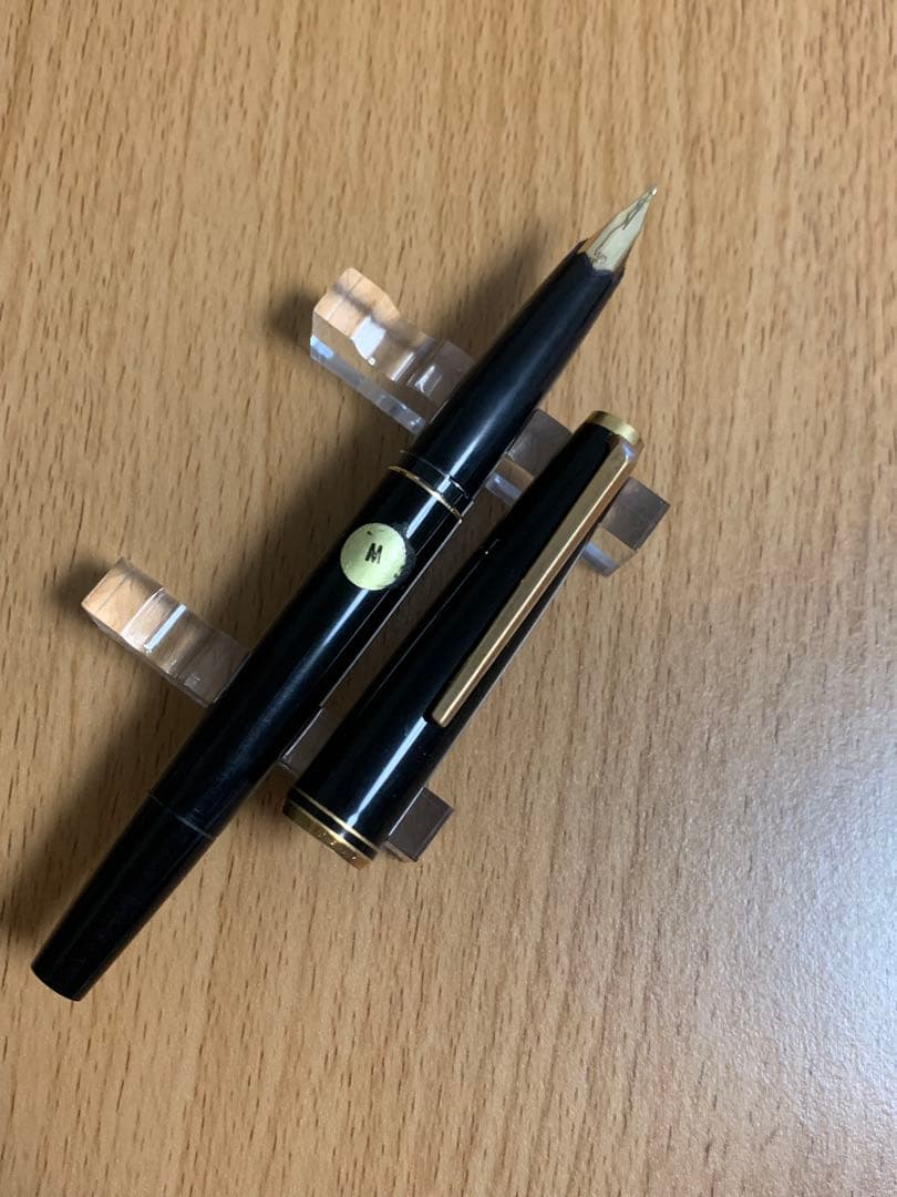 廃盤　万年筆　廃番　モンブラン　221 Montblanc 585 14K ニブ