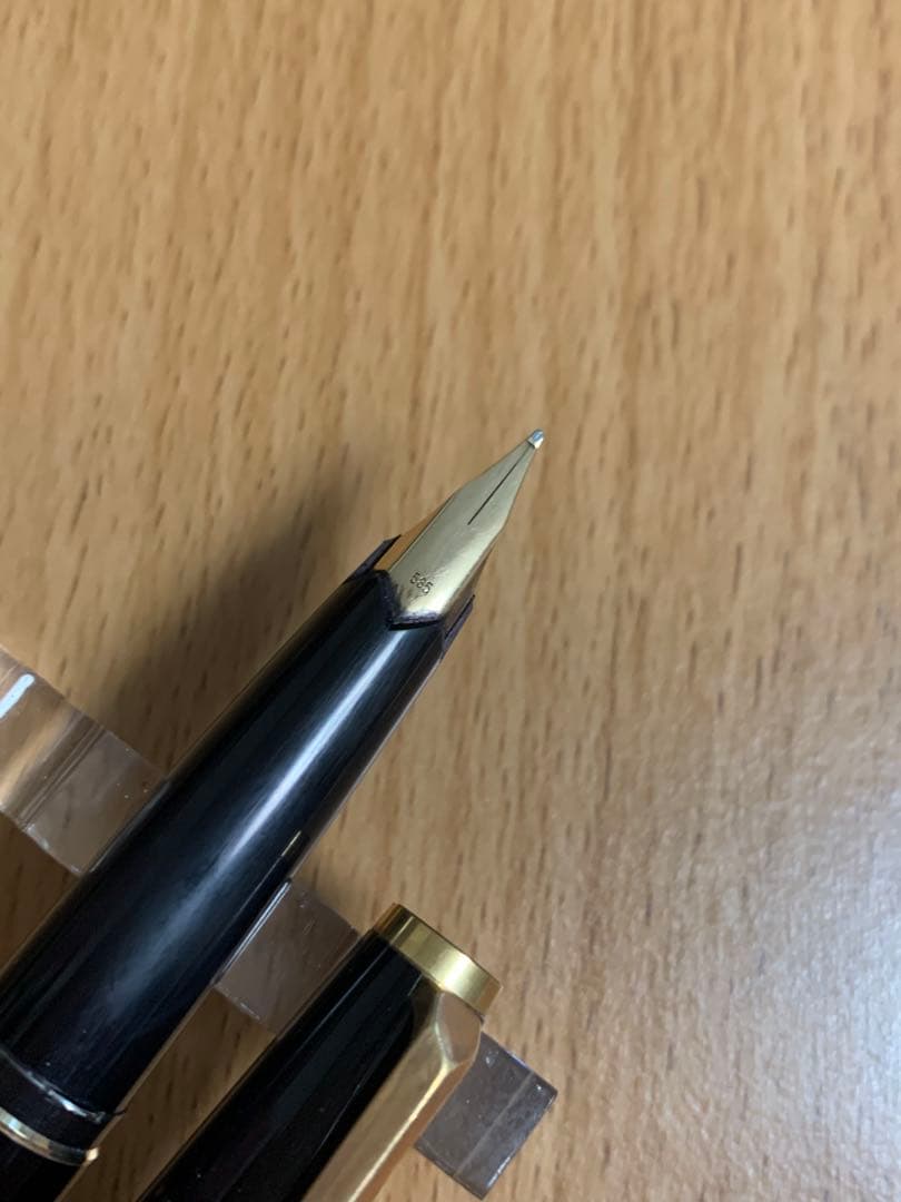 廃盤　万年筆　廃番　モンブラン　221 Montblanc 585 14K ニブ