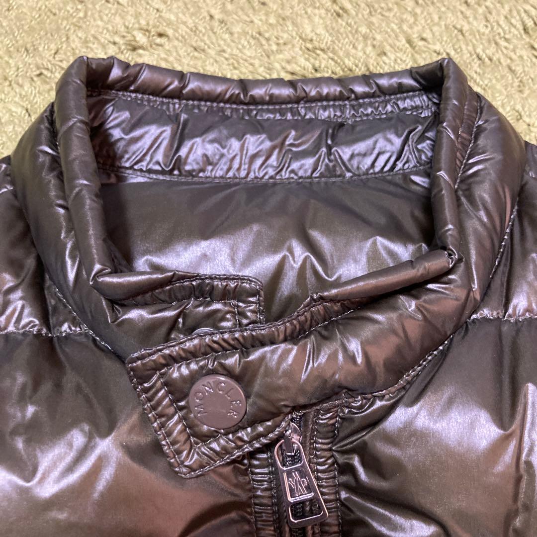 Moncler モンクレール gui ダウンベスト カーキ サイズ2