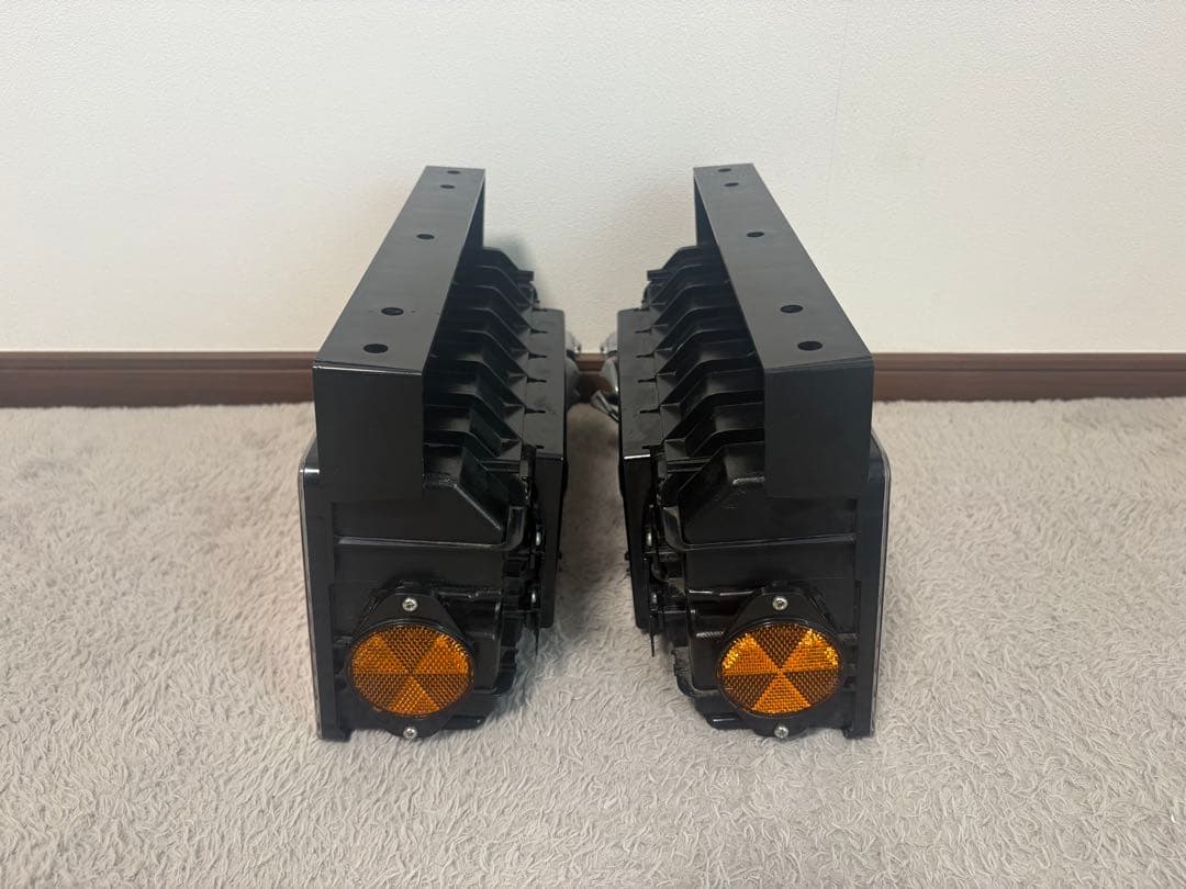 小糸 KOITO LED テールランプ 左右セット 2連シーケンシャルターン