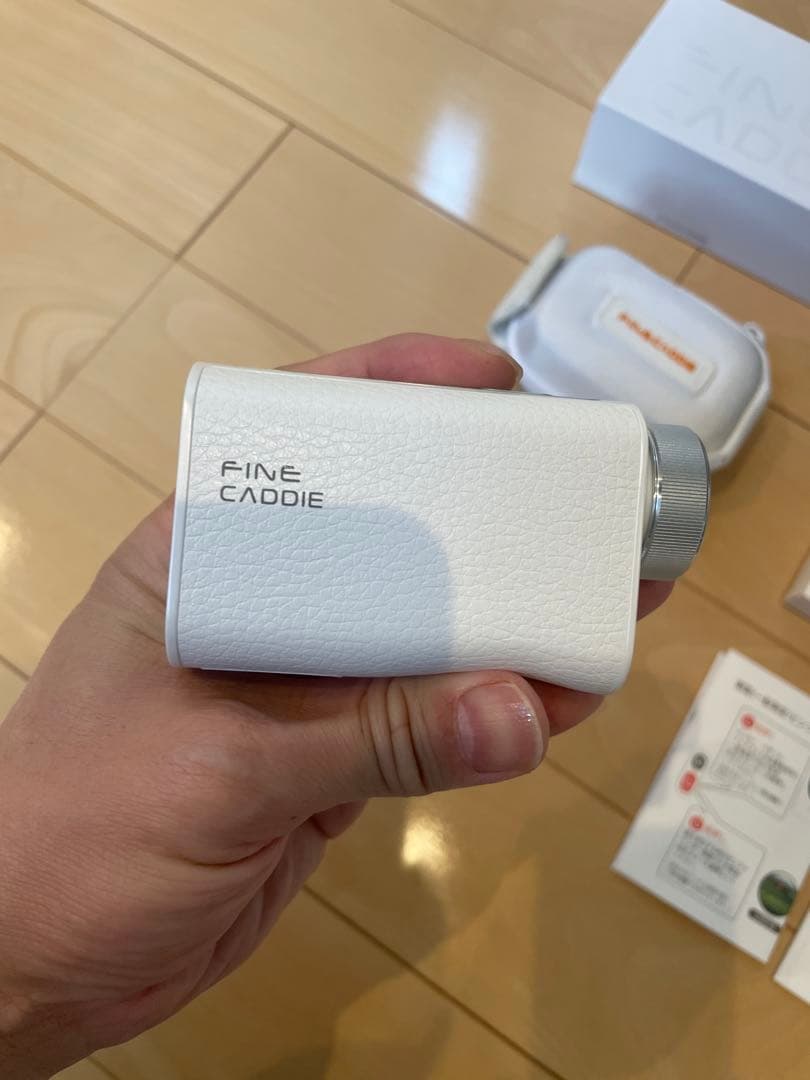 美品　FineCaddie ゴルフ 距離計 レーザー距離計J7