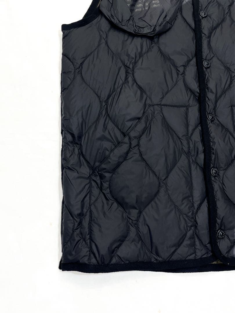 ラスト1点 新品未使用　TAION タイオン　ダウンベスト　size XL