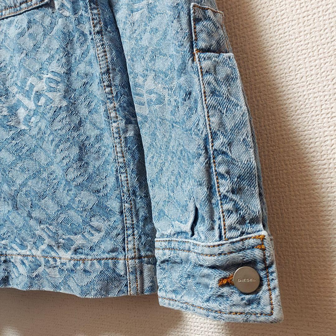 と*も様 DIESEL　ディーゼル　 メンズ　Sサイズ　デニムジャケット