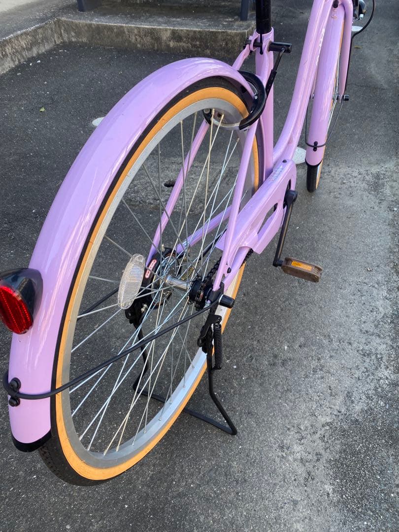 ほぼ新品 自転車 ピンク色