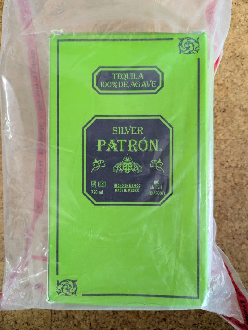 Silver Patron テキーラ 40% 750ml 未開封