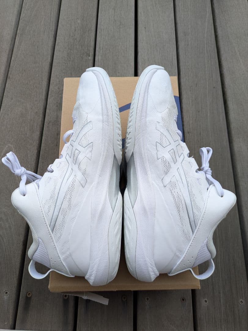 アシックス ASICS ゲルフープ V17 ワイド 28センチ