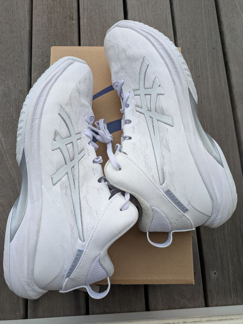 アシックス ASICS ゲルフープ V17 ワイド 28センチ